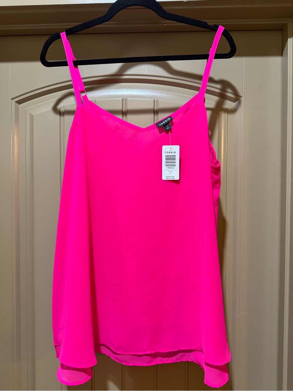 Torrid Neon Pink Supersonic Chiffon Adju Strap V-Neck Cami NWT Size 1 14-16